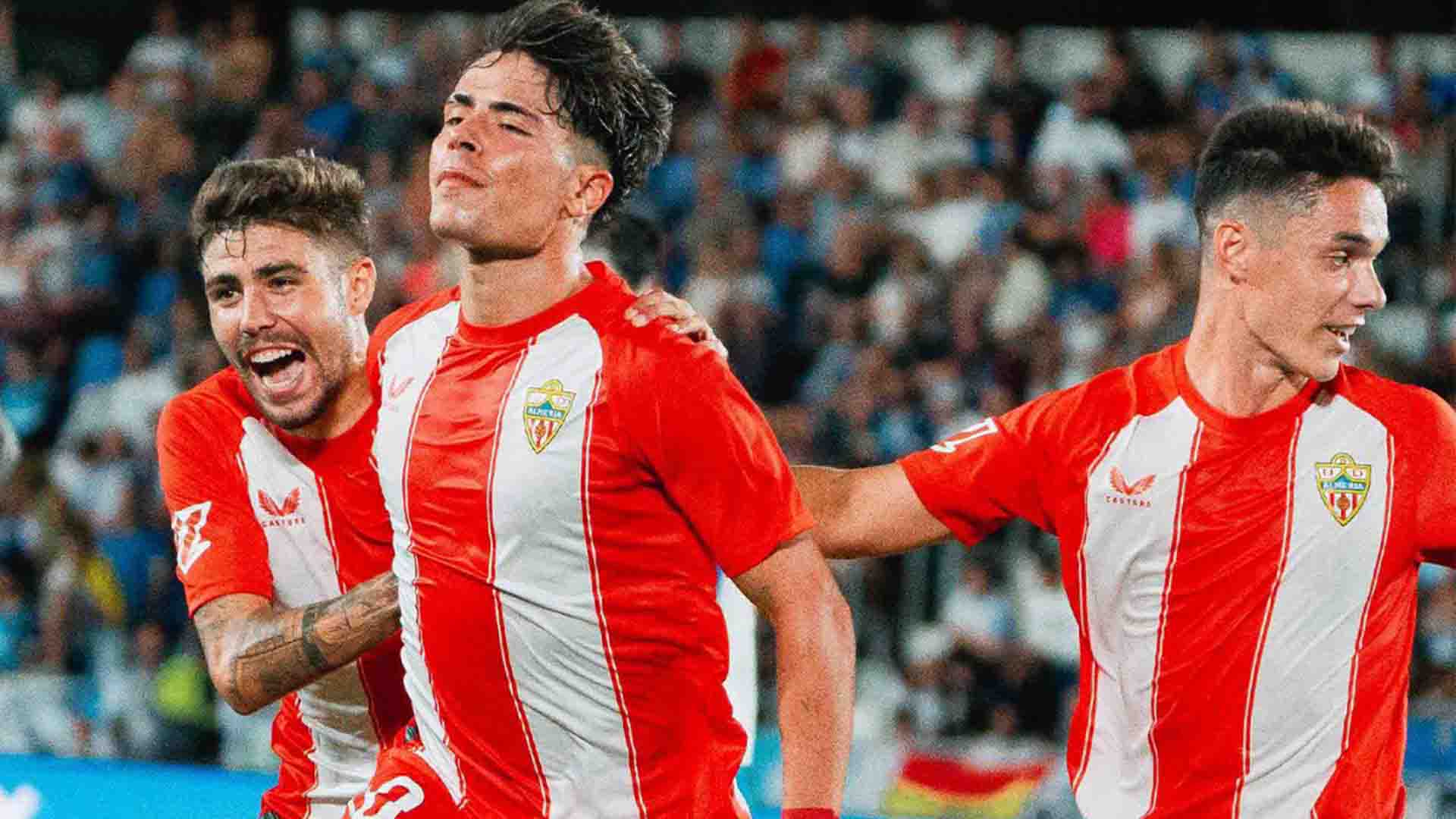 Almeria Luncurkan Seragam Baru untuk Musim Ini