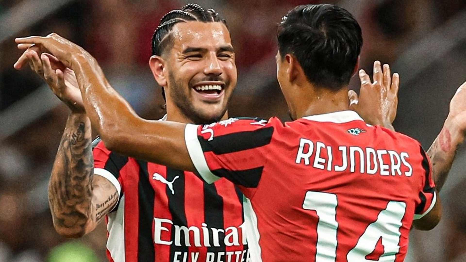 Duel Sengit di San Siro, AC Milan dan Napoli Imbangi 2-2
